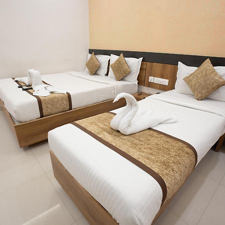 Grand Oliver Chennai Esterno foto