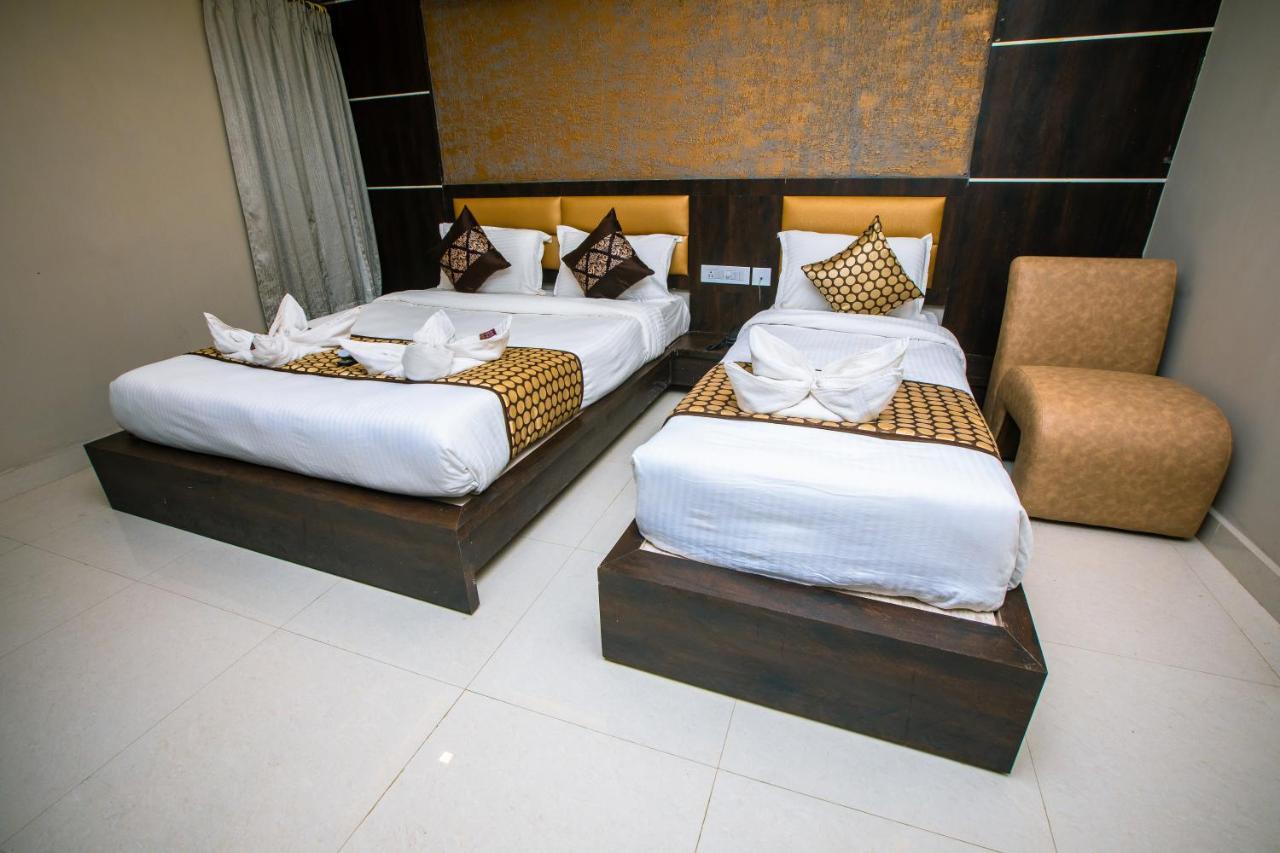 Grand Oliver Chennai Esterno foto