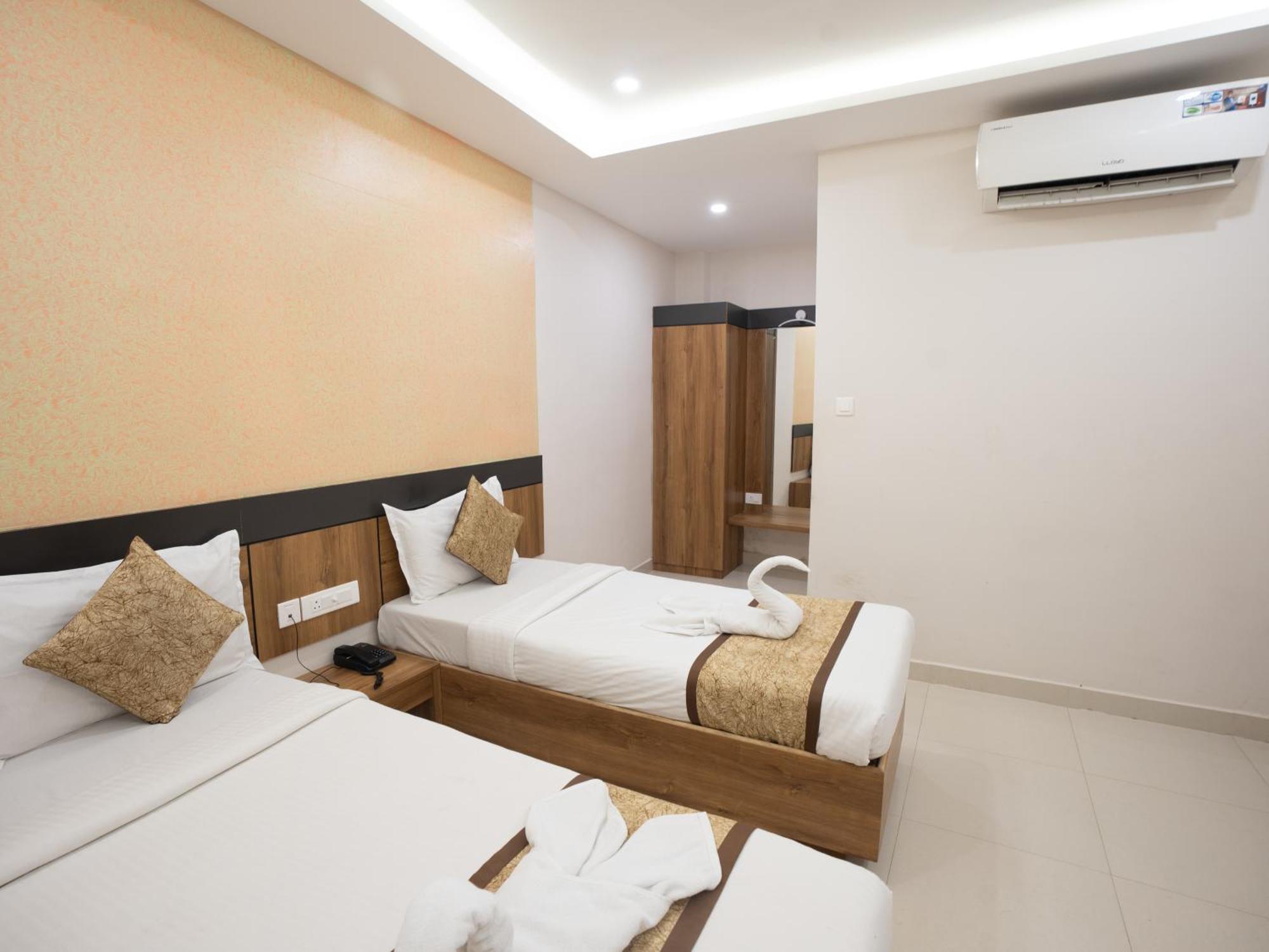 Grand Oliver Chennai Esterno foto