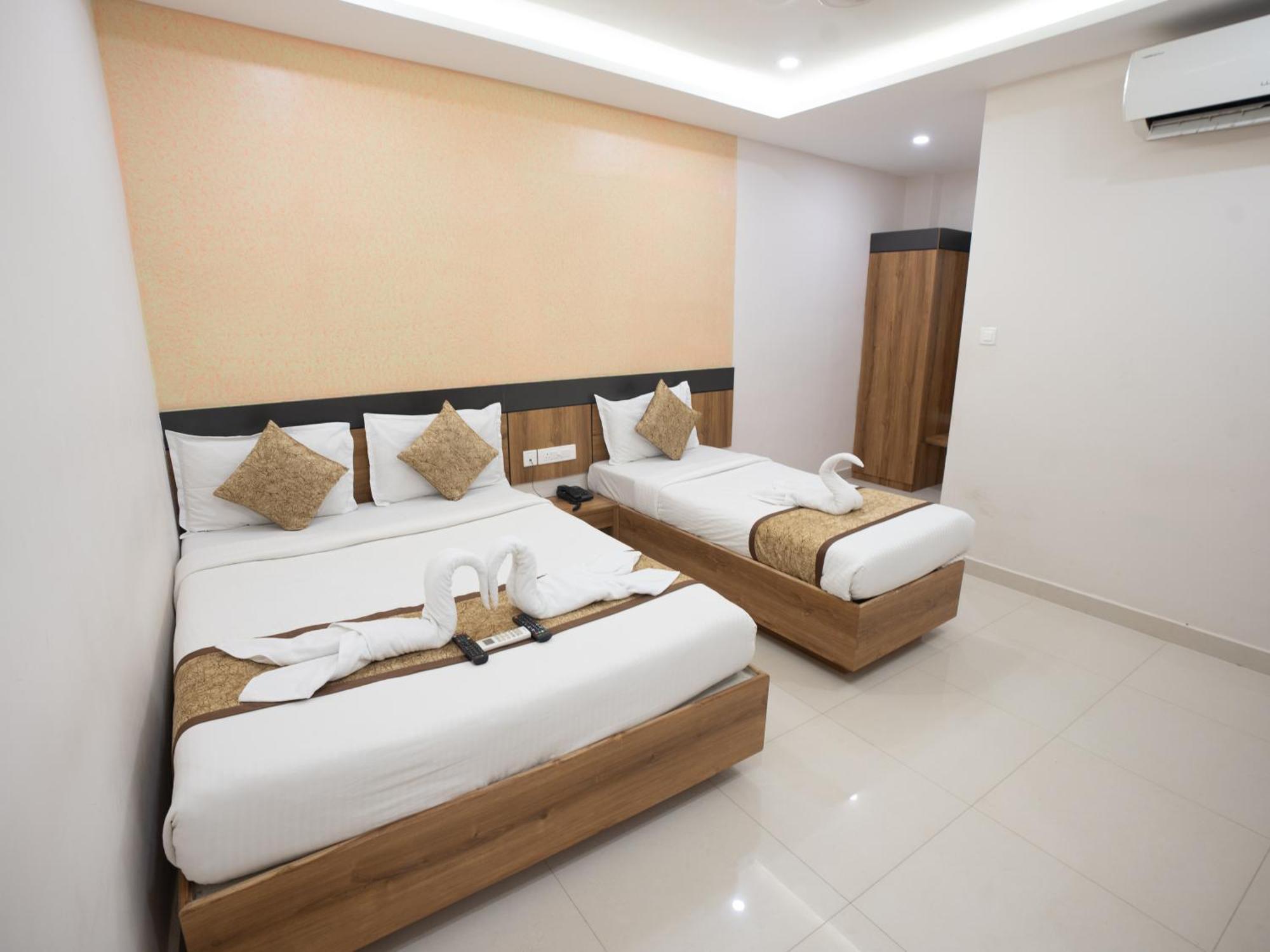 Grand Oliver Chennai Esterno foto