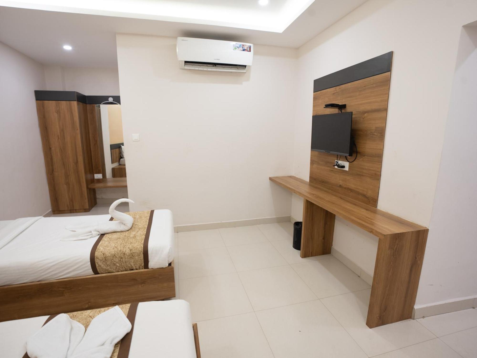 Grand Oliver Chennai Esterno foto