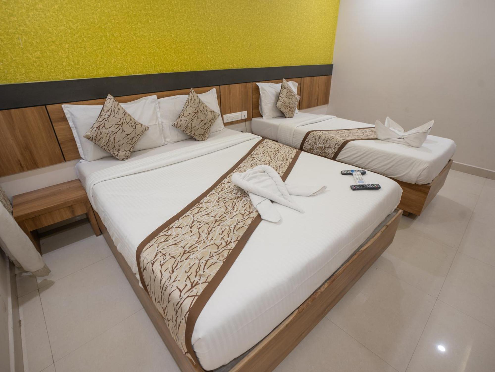 Grand Oliver Chennai Esterno foto
