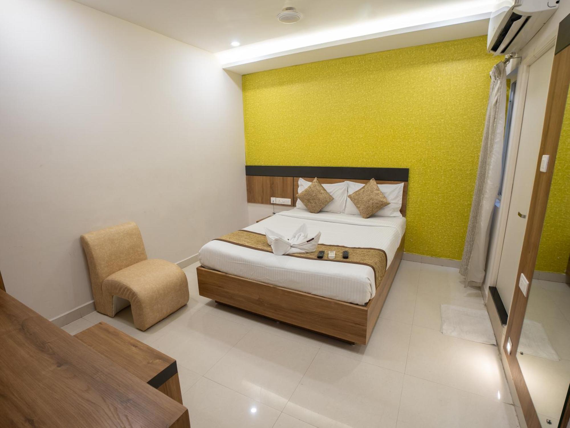 Grand Oliver Chennai Esterno foto
