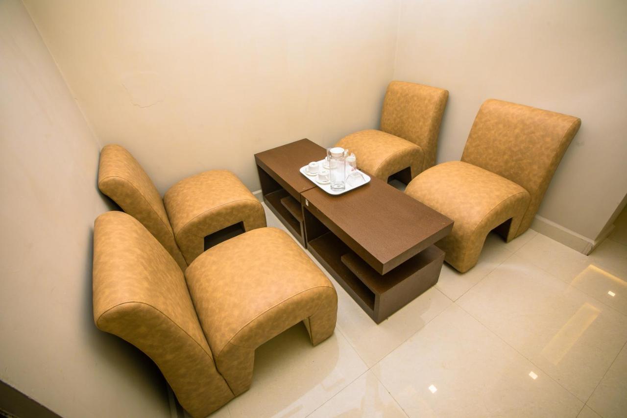 Grand Oliver Chennai Esterno foto
