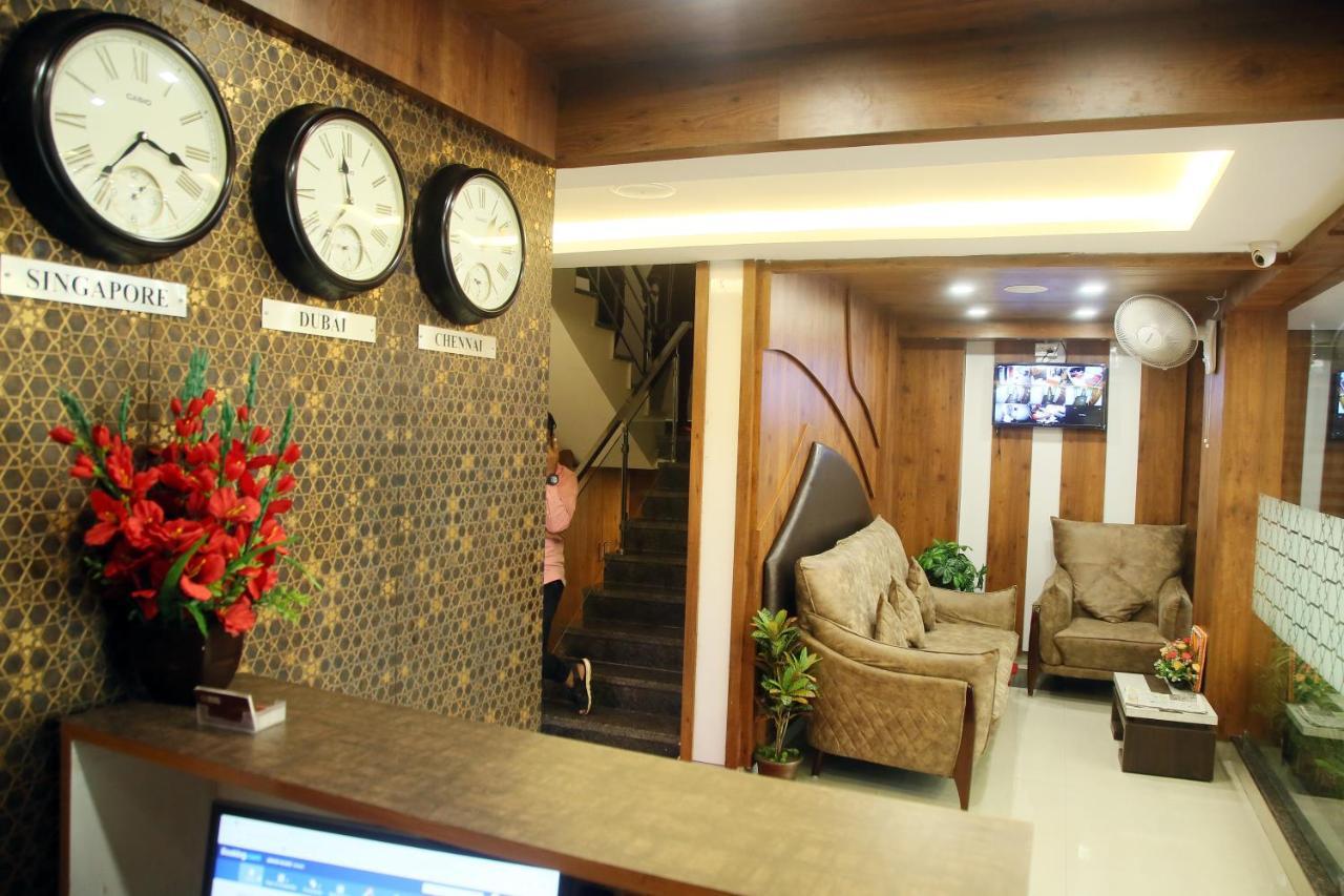 Grand Oliver Chennai Esterno foto